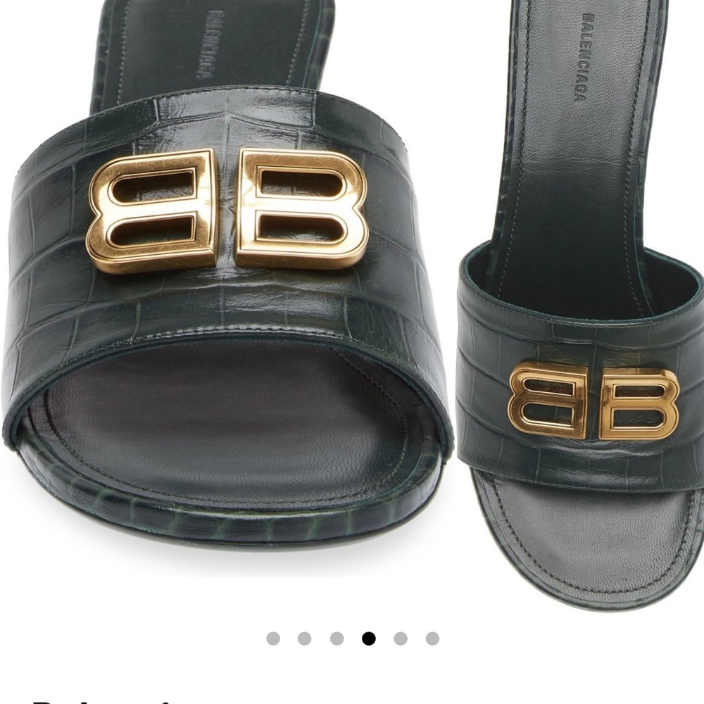 Forest Green Balenciaga Groupie Sandals size 9US. Slim fit ladies…